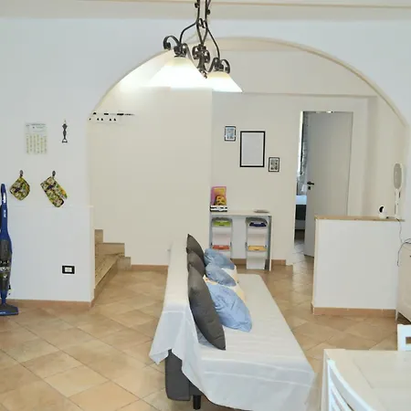 A Due Passi Dal Mare Dom wakacyjny Patti